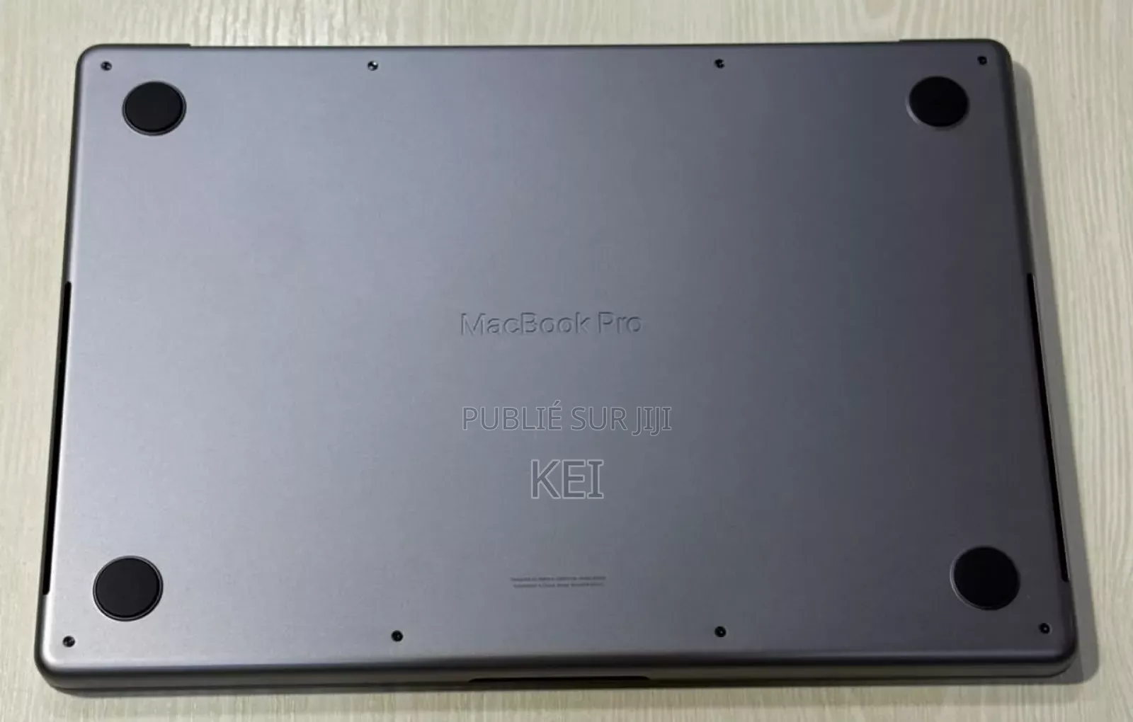 New Apple MacBook Pro 2023 M3 14-Inch 8GB Apple M3 SSD 1T