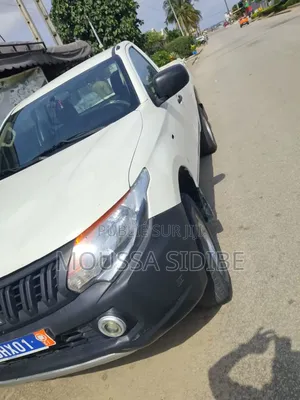 Mitsubishi L200 Double Cab 2.4 154hp 4WD 2017 Blanc