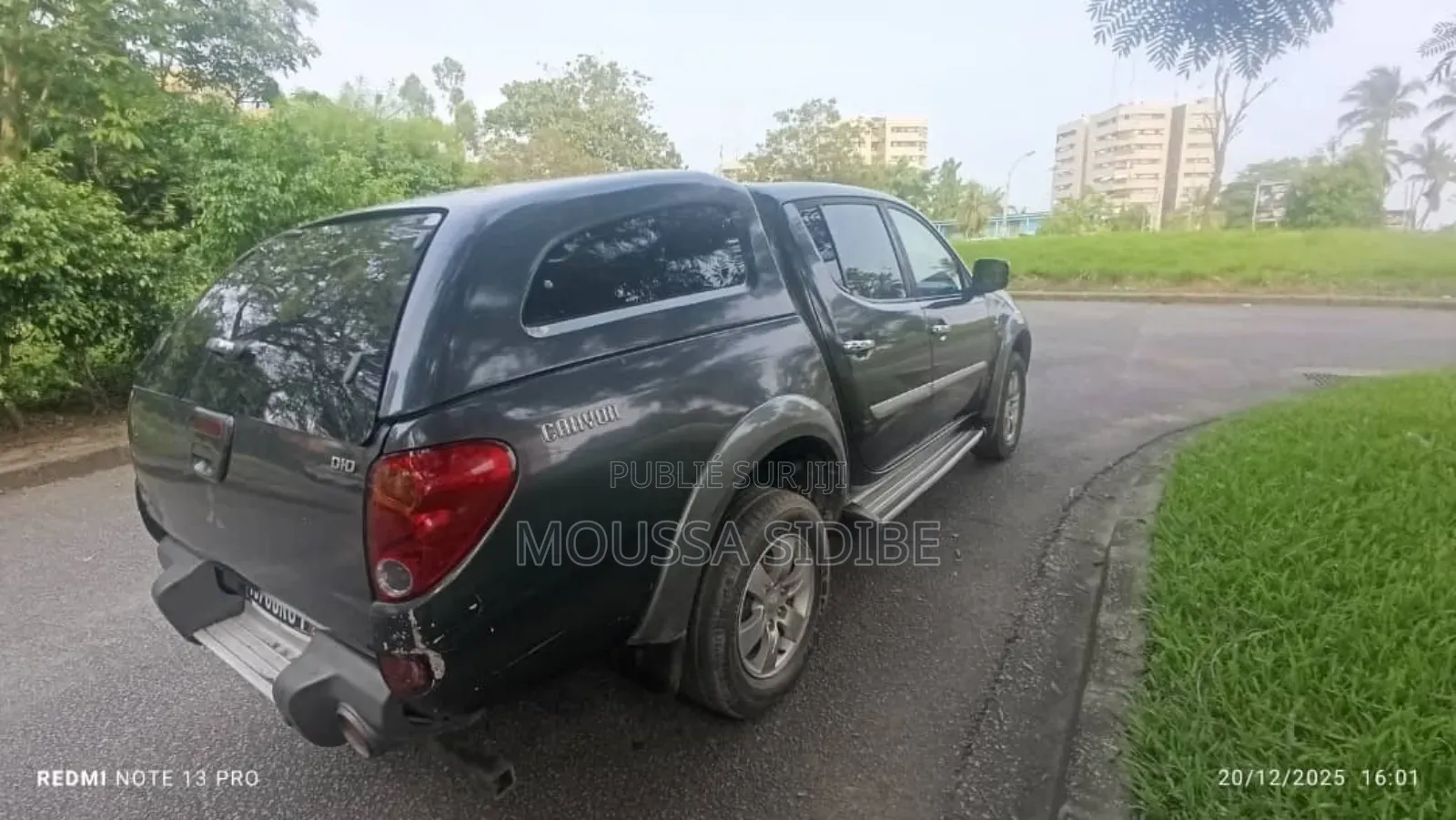Mitsubishi L200 Double Cab 2.5 136hp 4WD 2007 Gris