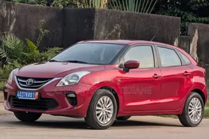 Toyota Starlet 2021 Rouge