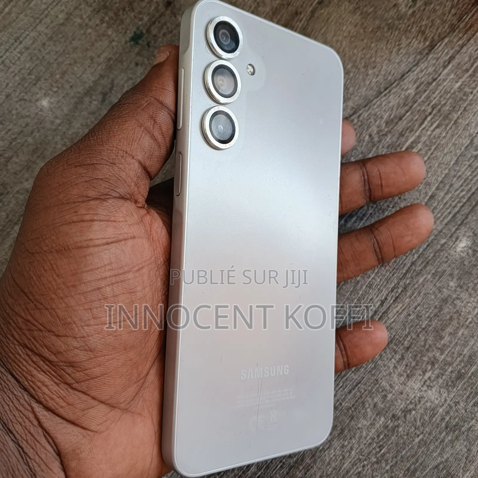 Samsung Galaxy A16 128 GB Gris