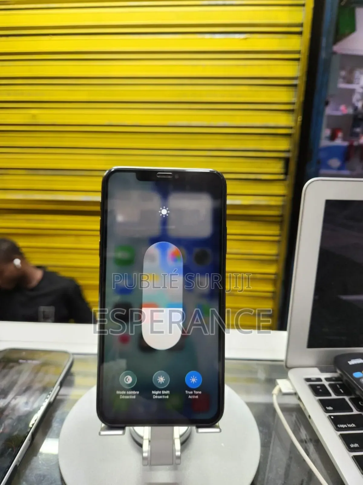 Apple iPhone 11 Pro Max 64 GB Vert