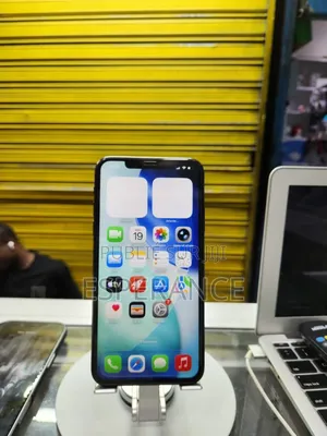 Apple iPhone 11 Pro Max 64 GB Vert