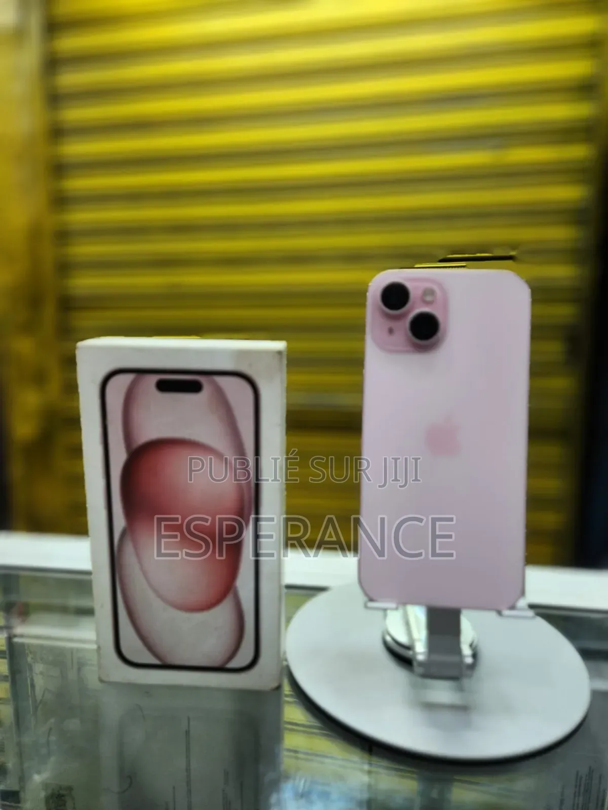 Apple iPhone 15 128 GB Rose