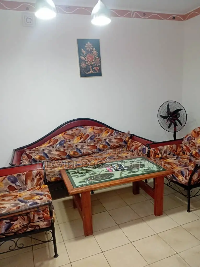 Furnished 1chbre Appartement dans Koumassi à Louer