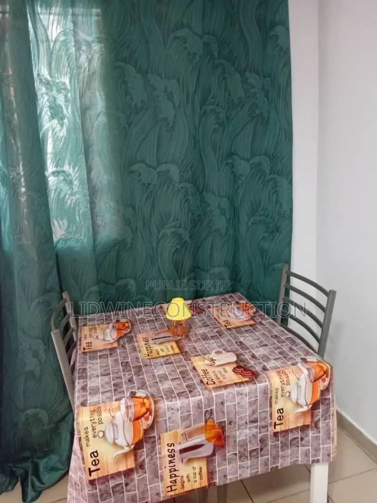 Furnished 1chbre Appartement dans Koumassi à Louer