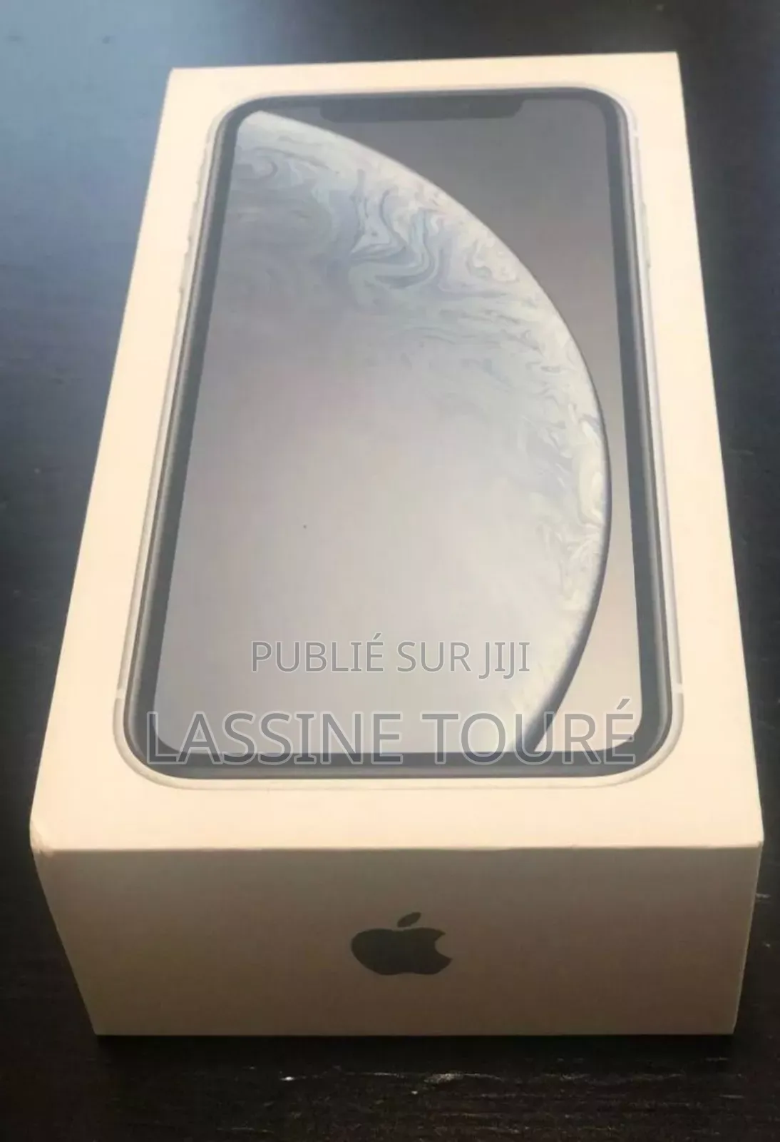 New Apple XR 256 GB Blue