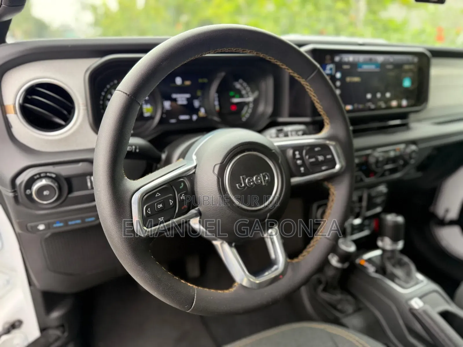 New Jeep Wrangler Sahara 4 Door 4x4 2024 Blanc