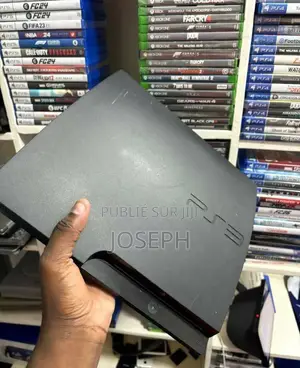 Photo - Ps3 Slim Avec Deux Manette