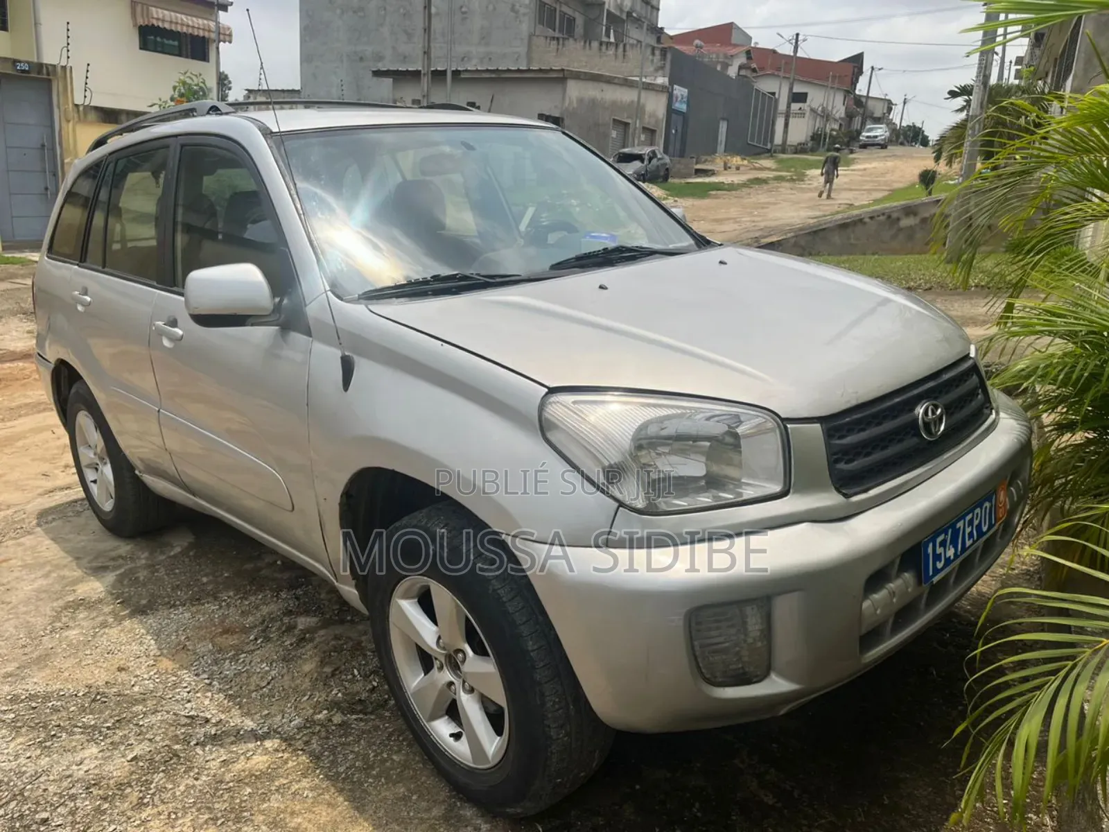 Toyota RAV4 2.0 4x4 2004 Gris