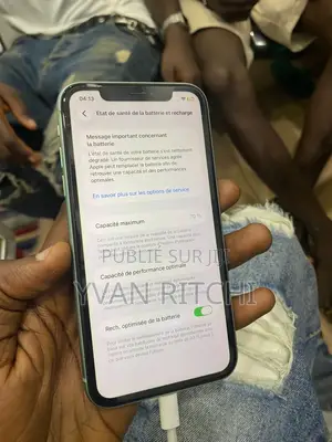 Apple iPhone 11 64 GB Vert