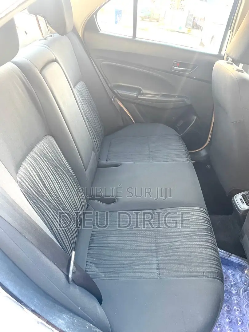 Suzuki Dzire 2024 Blanc