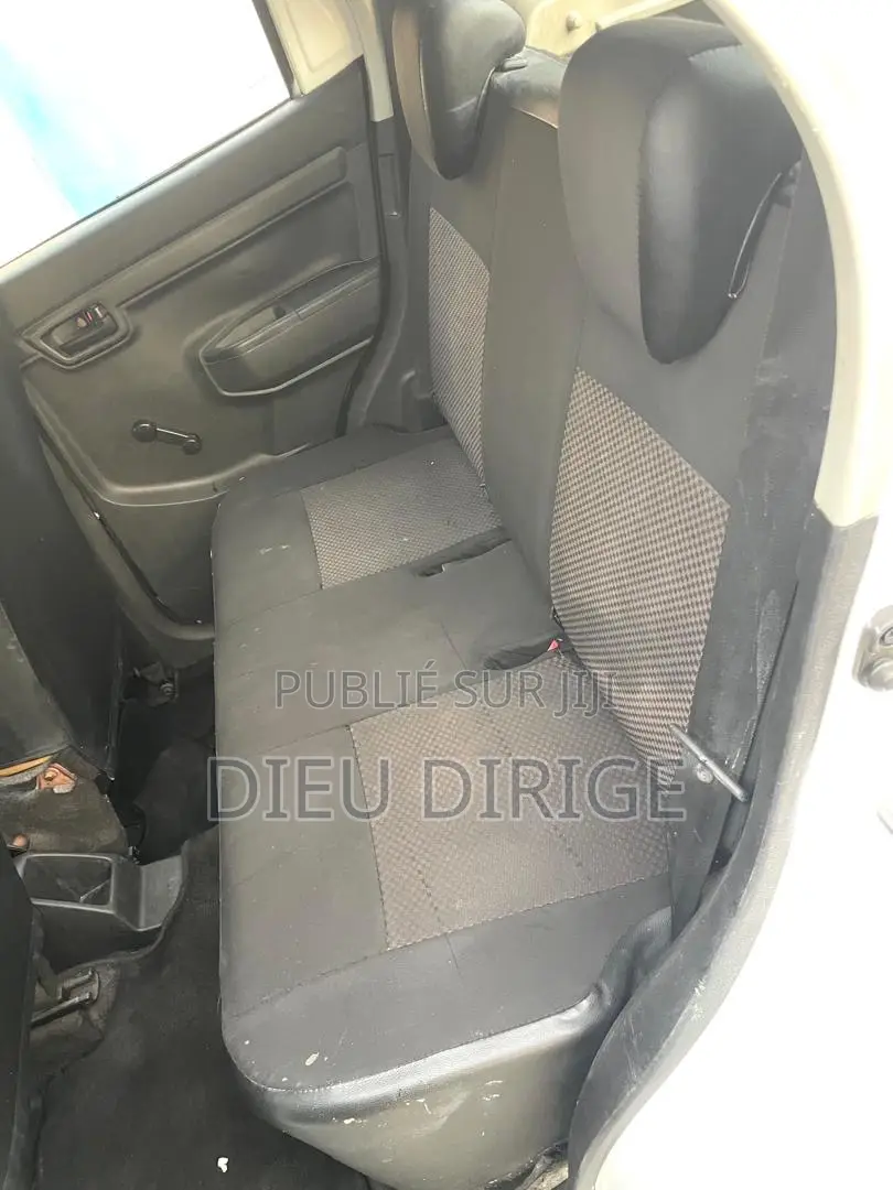 Suzuki S-Presso 2023 Blanc