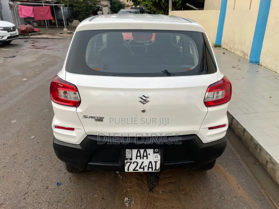 Suzuki S-Presso 2023 Blanc