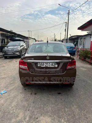Suzuki Dzire 2023 Marron