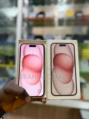 Apple iPhone 15 128 GB Rose