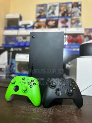 Xbox Series X – 2 Manettes + Casque Inclus | Puissance Next-Gen