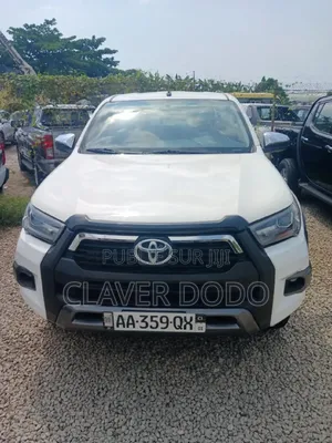 Photo - Toyota Hilux 2020 Blanc