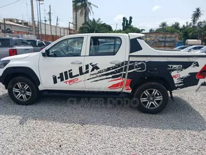 Toyota Hilux 2020 Blanc