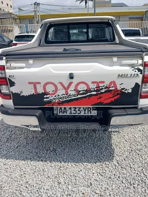 Toyota Hilux 2020 Blanc