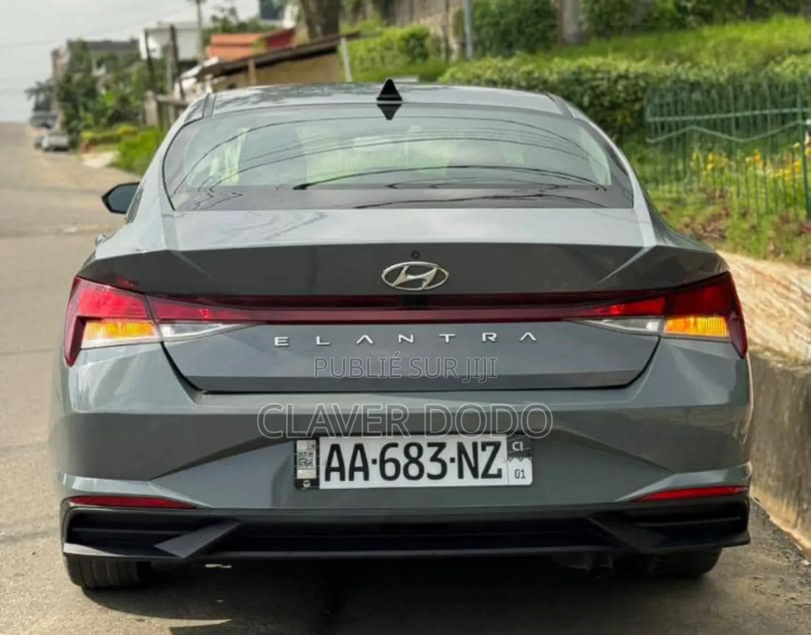 Hyundai Elantra 2021 Turquoise