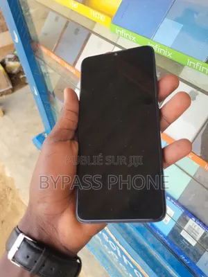 Infinix Hot 30i 128 GB Black