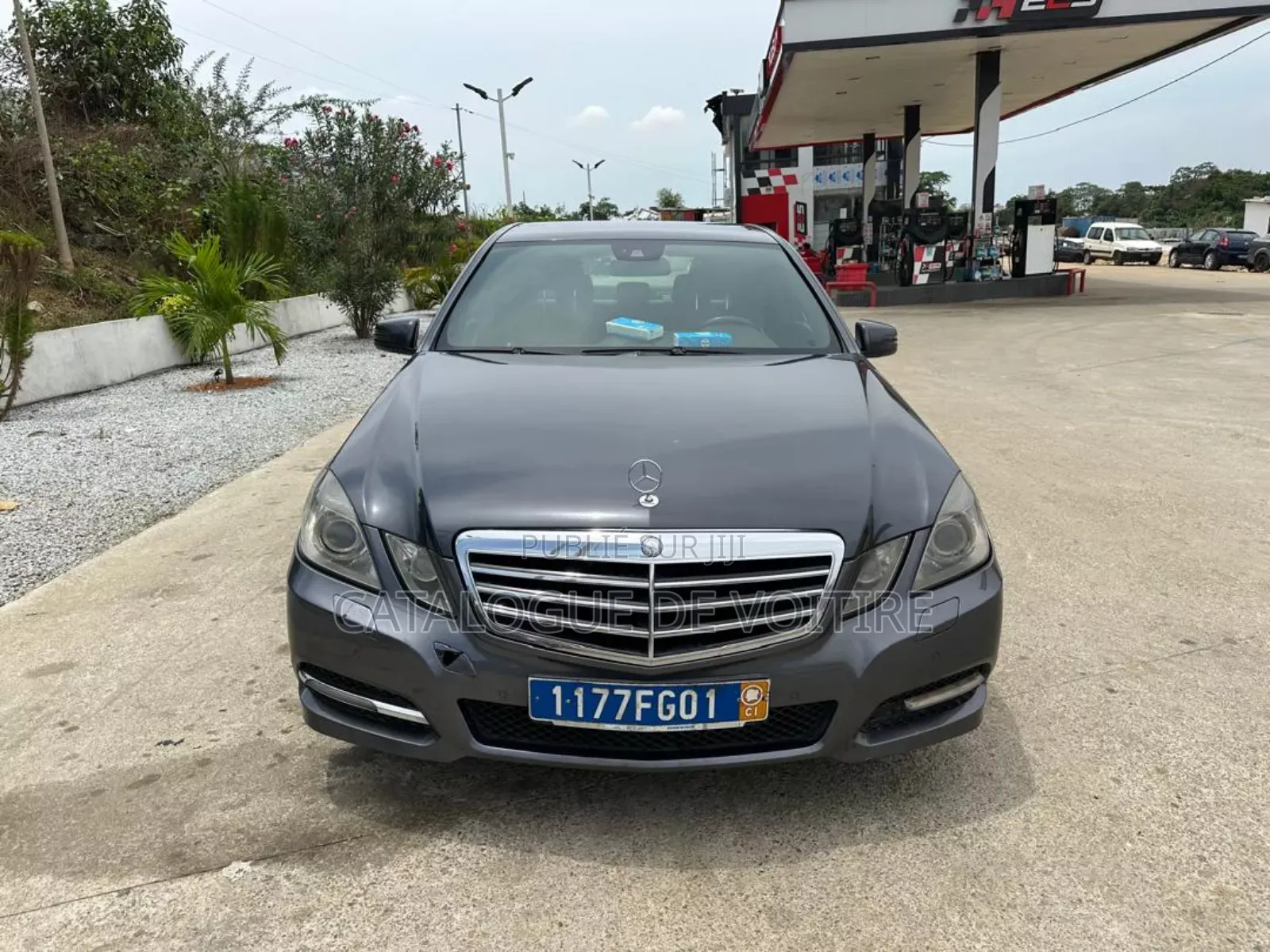 Mercedes-Benz C300 2011 Black