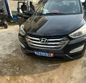 Photo - Hyundai Santa Fe 2016 Black