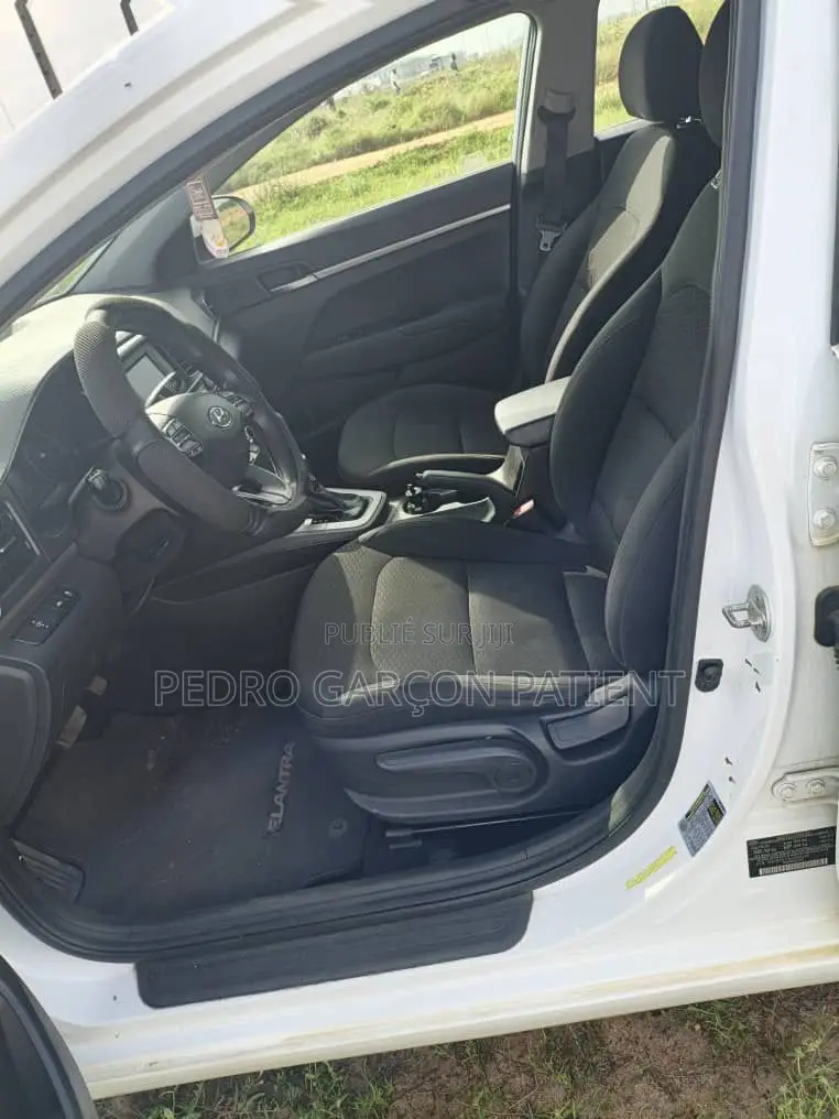 Hyundai Elantra 2020 Blanc