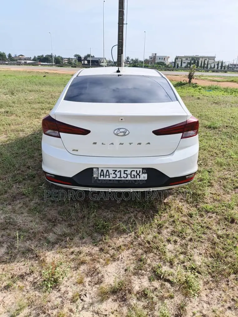 Hyundai Elantra 2020 Blanc