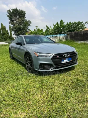 Photo - Audi S7 2022 Argenté