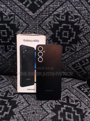 Photo - Samsung Galaxy A05s 128 GB Black