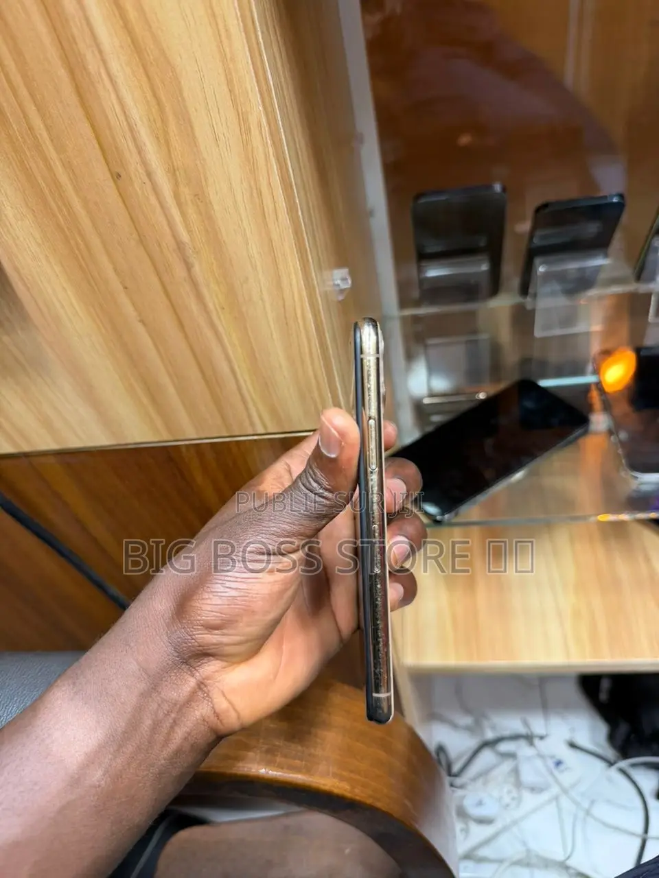 Apple iPhone 11 Pro 64 GB Doré