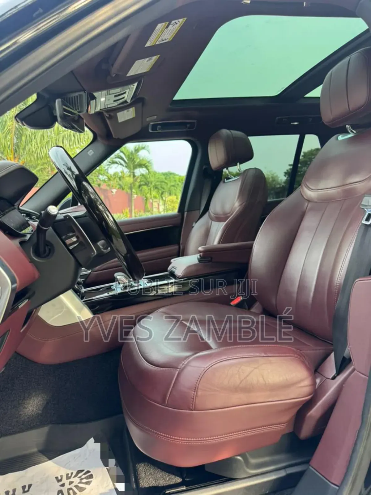 Land Rover Range Rover Vogue 2024 Black