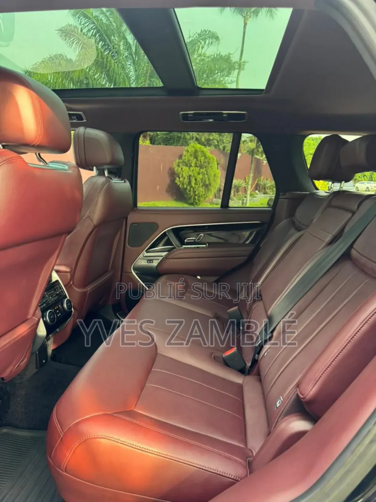 Land Rover Range Rover Vogue 2024 Black