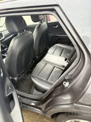 Kia Stonic 2021 Black