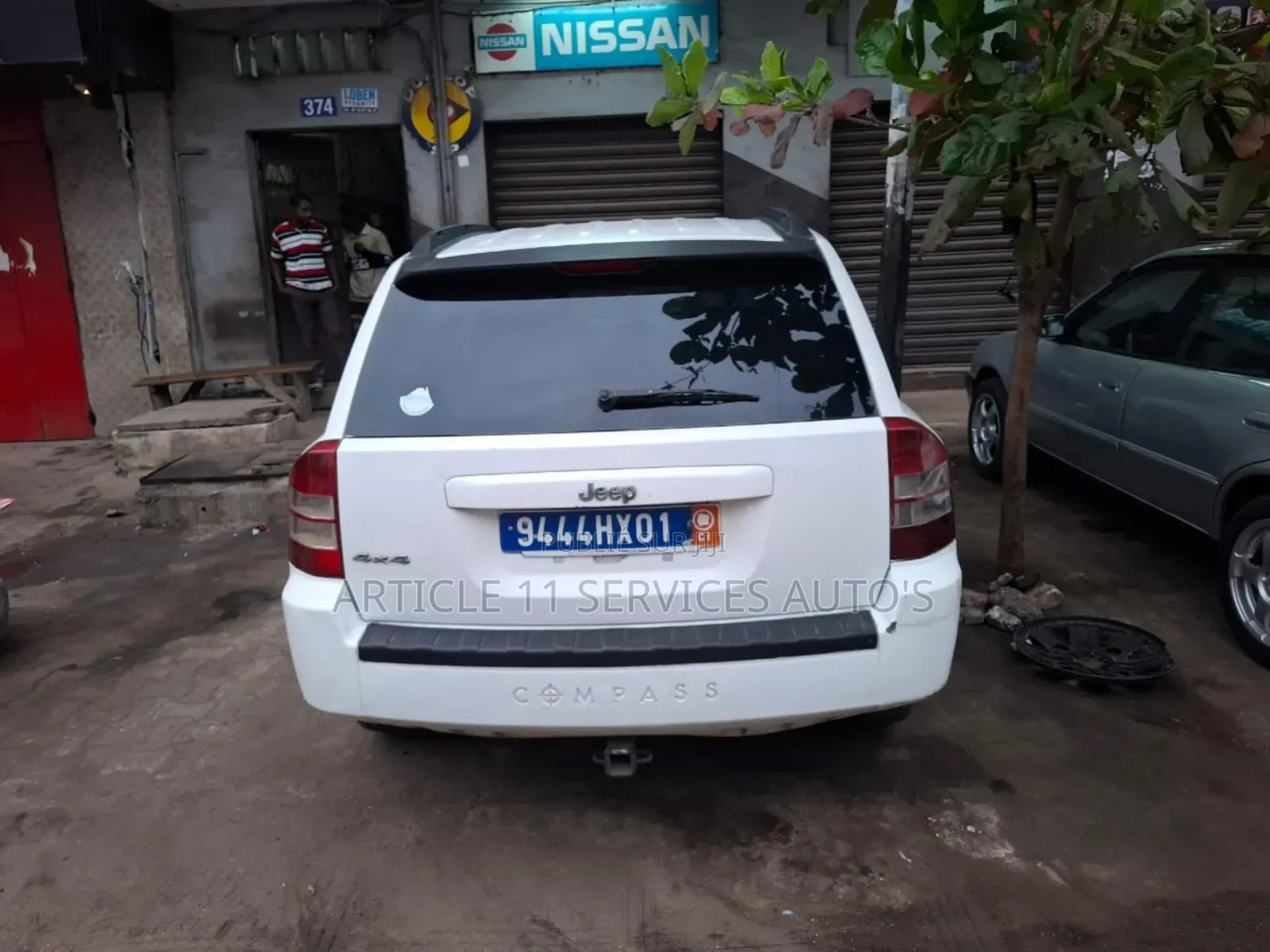 Jeep Boussole 2.4 Limited 4x4 2008 Blanc