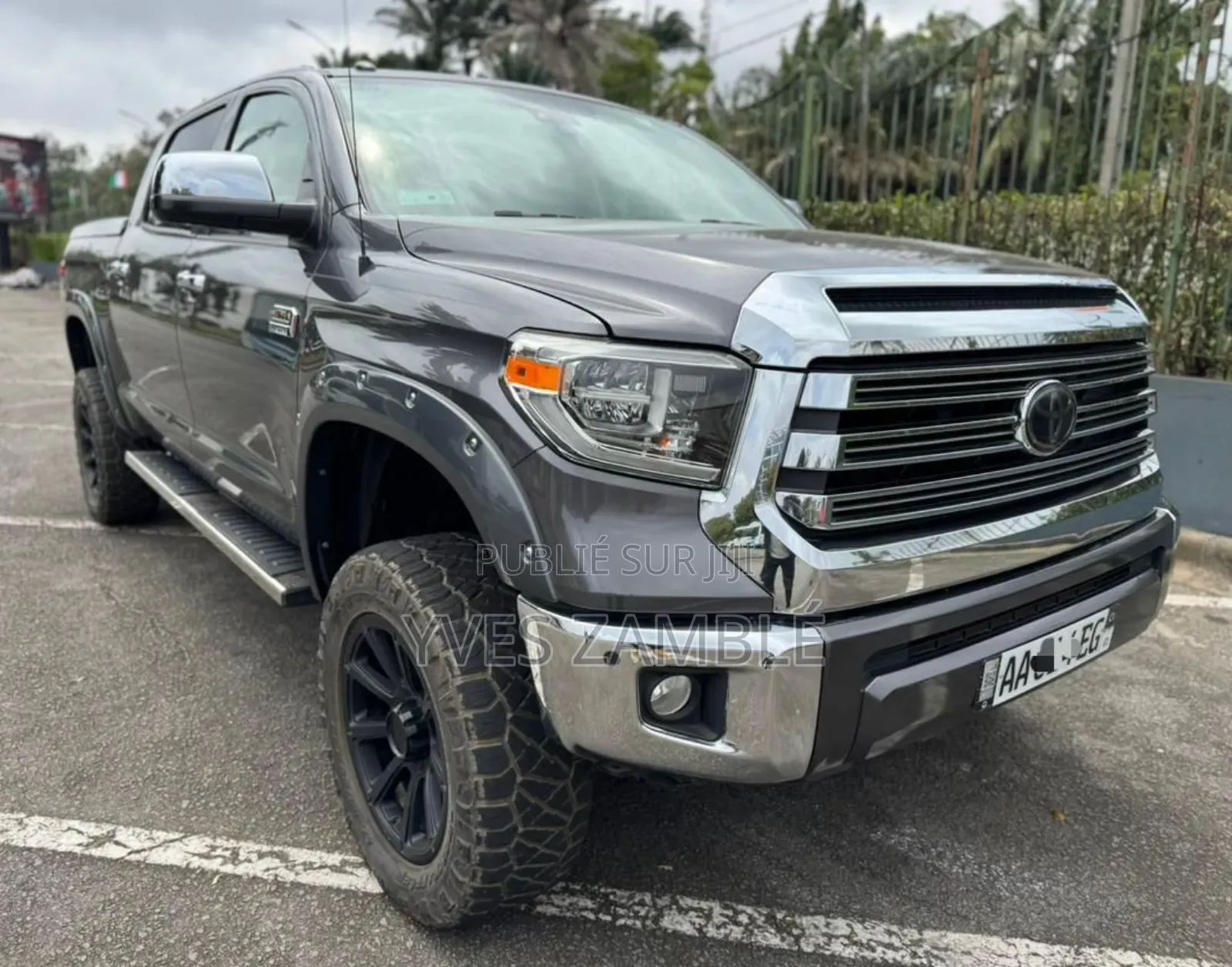 Toyota Tundra 2020 Black