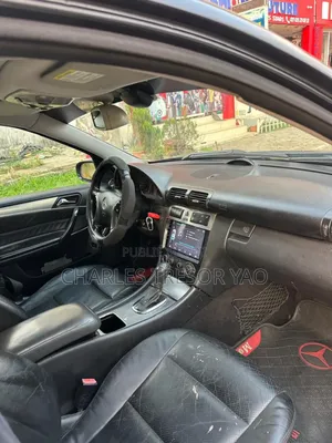 Mercedes-Benz C200 2004 Black