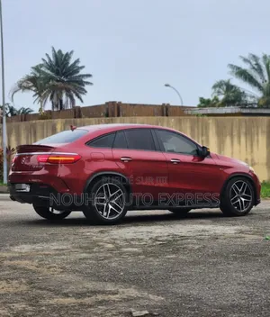 Mercedes-Benz GLE-Class 2017 Rouge