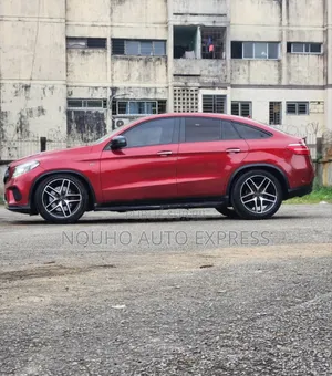 Mercedes-Benz GLE-Class 2017 Rouge