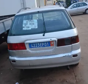 Toyota Picnic 2.0 FWD 2005 Gris