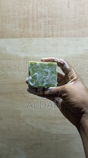 Photo - Savon Visage a l'Argile Verte