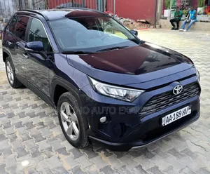 Toyota RAV4 2021