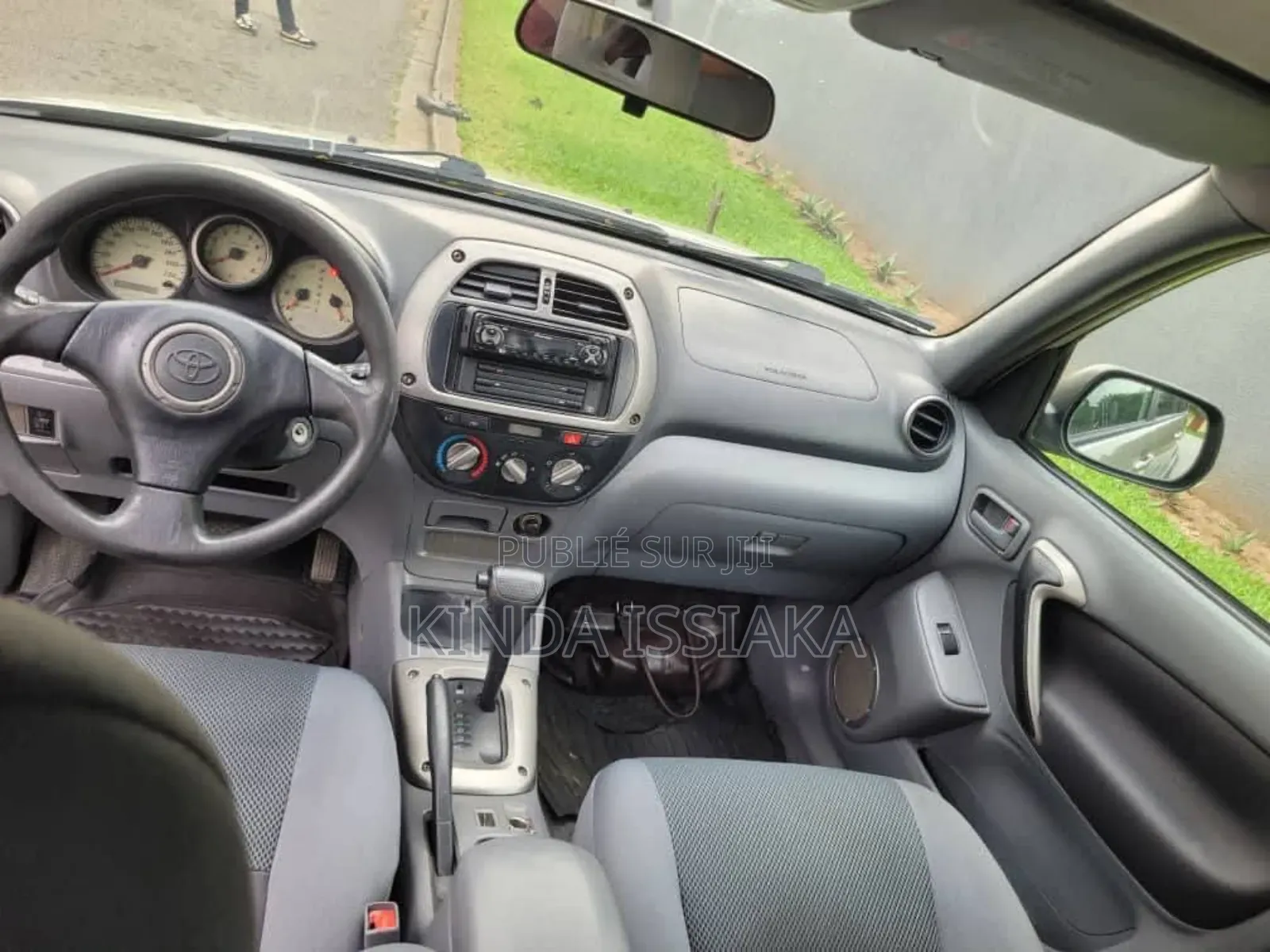 Toyota RAV4 2.0 4x4 2004 Gris