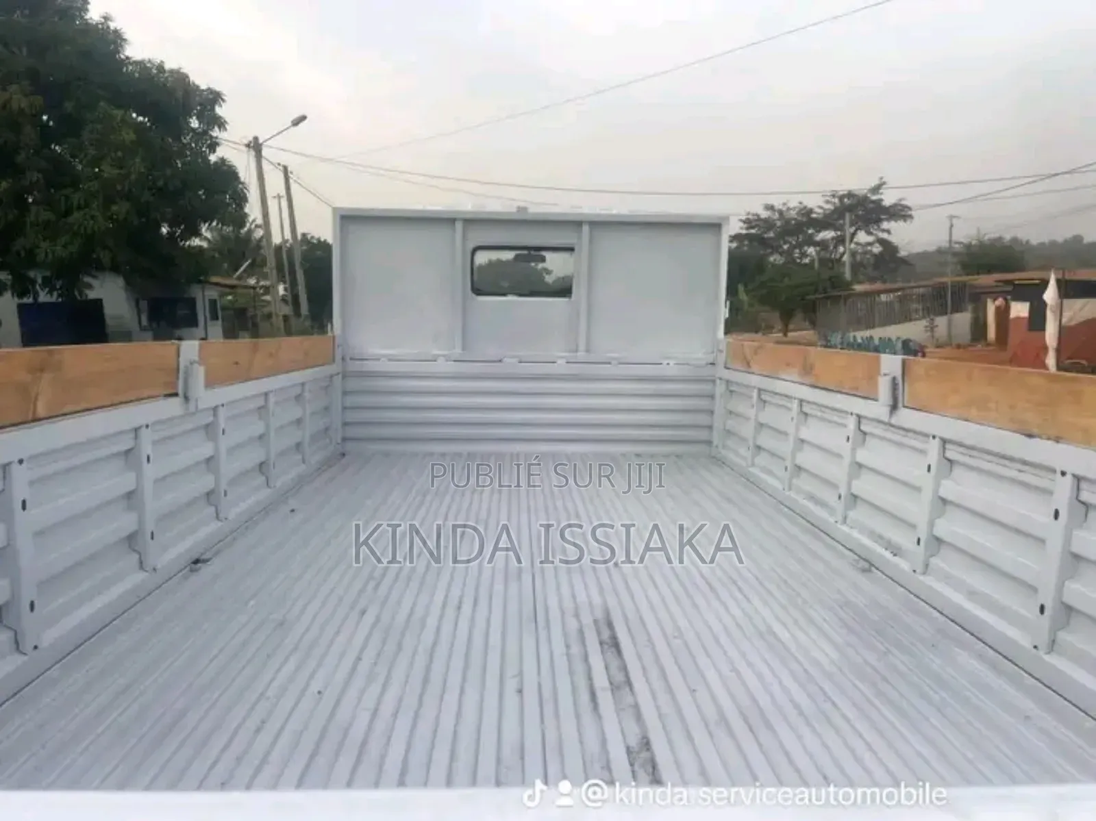 Sinotruk Howo 2015 Blanc cassé