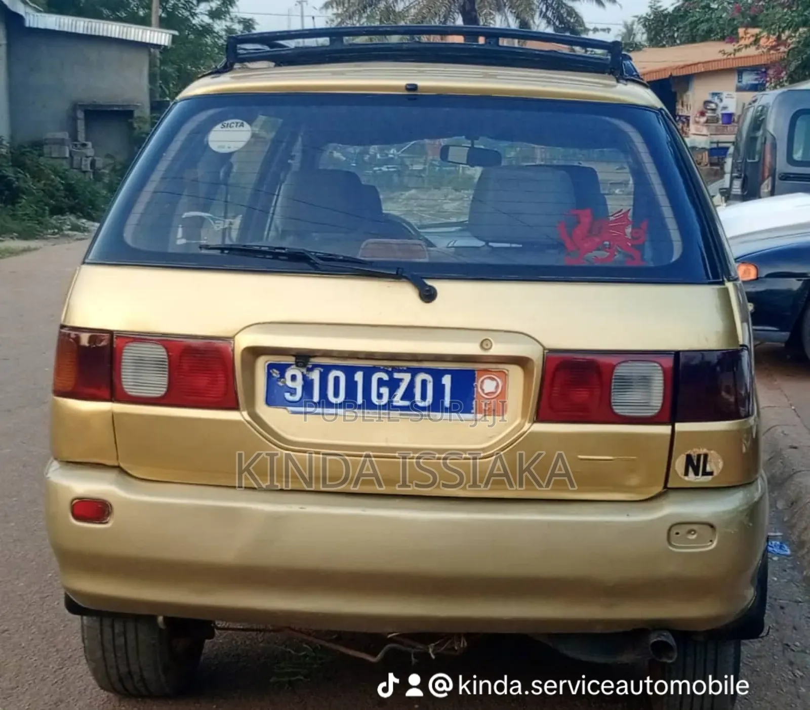 Toyota Picnic 2.0 FWD 2002 Jaune