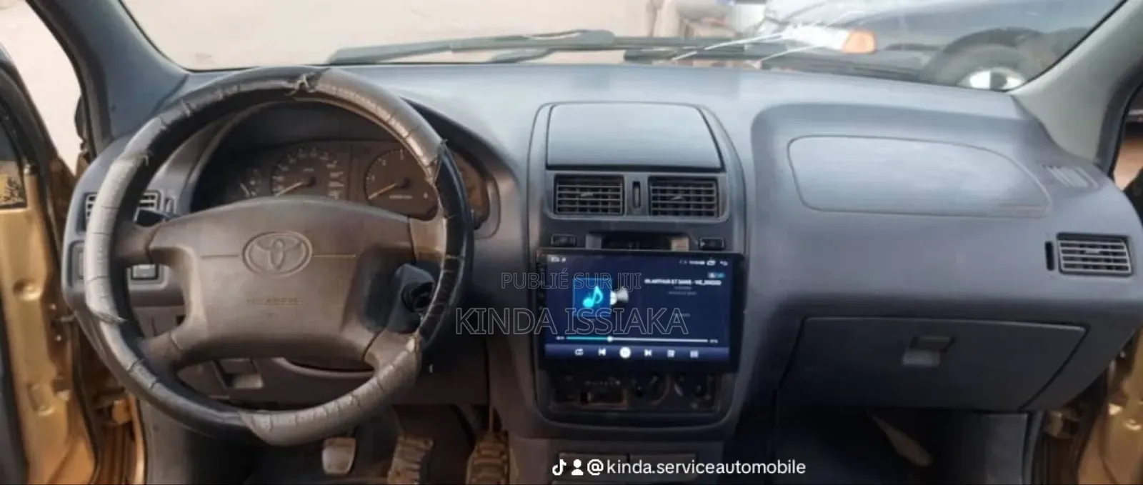 Toyota Picnic 2.0 FWD 2002 Jaune