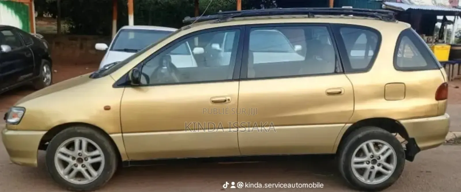 Toyota Picnic 2.0 FWD 2002 Jaune