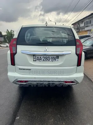 Mitsubishi Montero 2022 Blanc